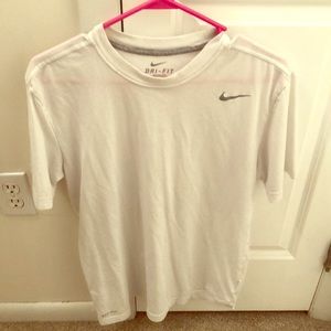Nike tee